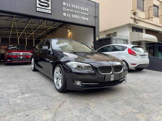 BMW 535i 3.0 SEDAN 6 CILINDROS 24V TURBO GASOLINA 4P AUTOMÁTICO BMW 535i 3.0 SEDAN 6 CILINDROS 24V TURBO GASOLINA 4P AUTOMÁTICO
